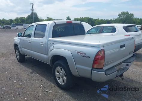 2006 Toyota Tacoma Prerunner V6 z USA, uszkodzony, nr VIN 3TMJU62N76M008235